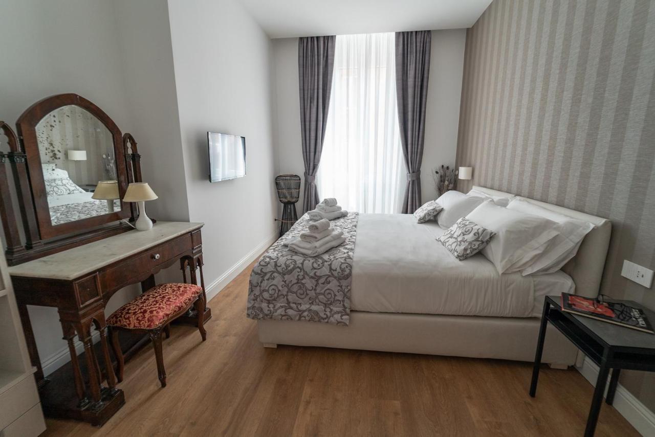Nuances The Colosseum Apartment Roma Exterior foto
